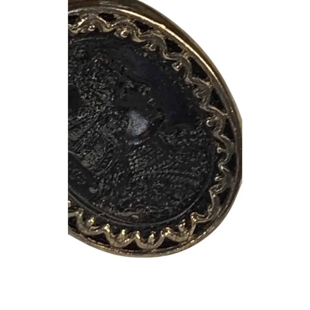 Vintage Signed DaVinci Cufflinks Intaglio Carved Soldier Bullet Back
